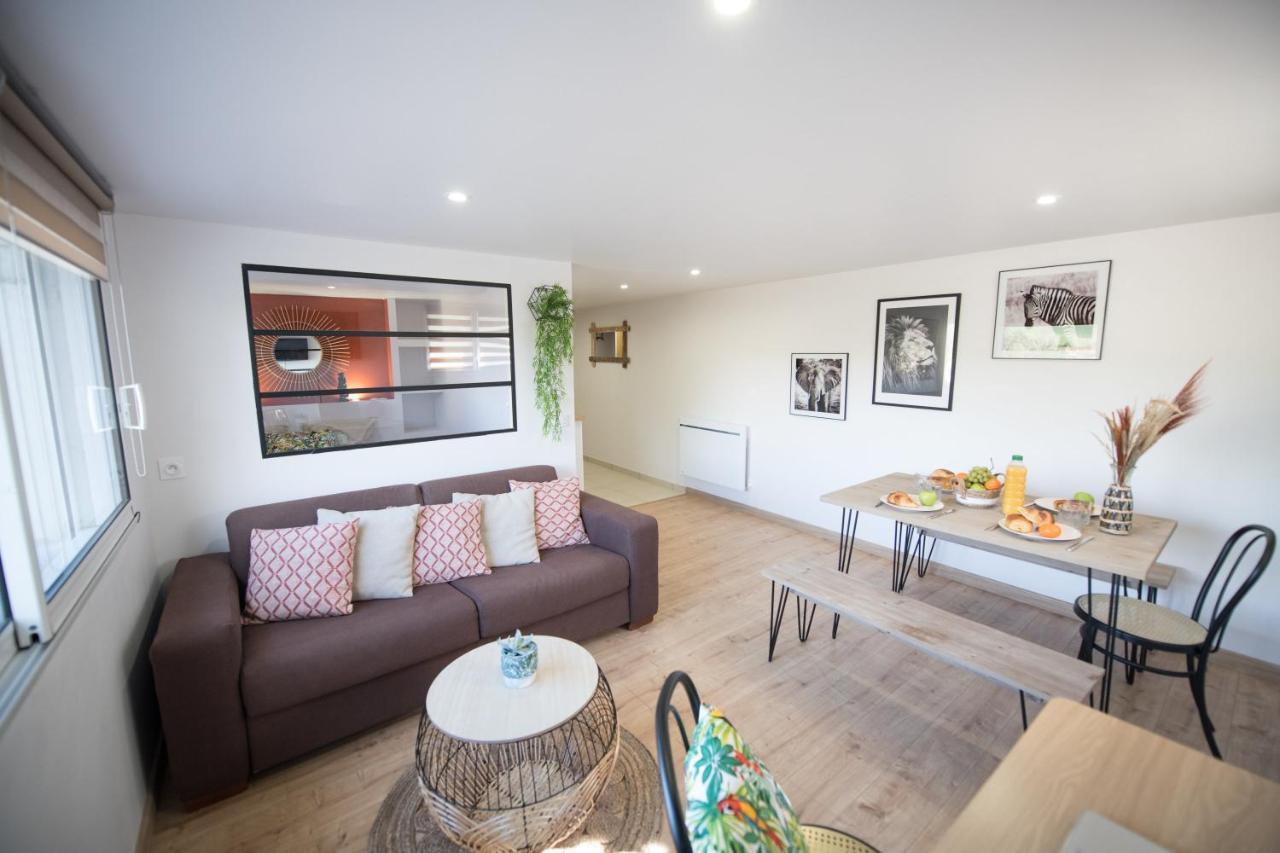 Kasa Home - Calme, Cosy, Wifi & Netflix Saint-Martin-la-Plaine ภายนอก รูปภาพ